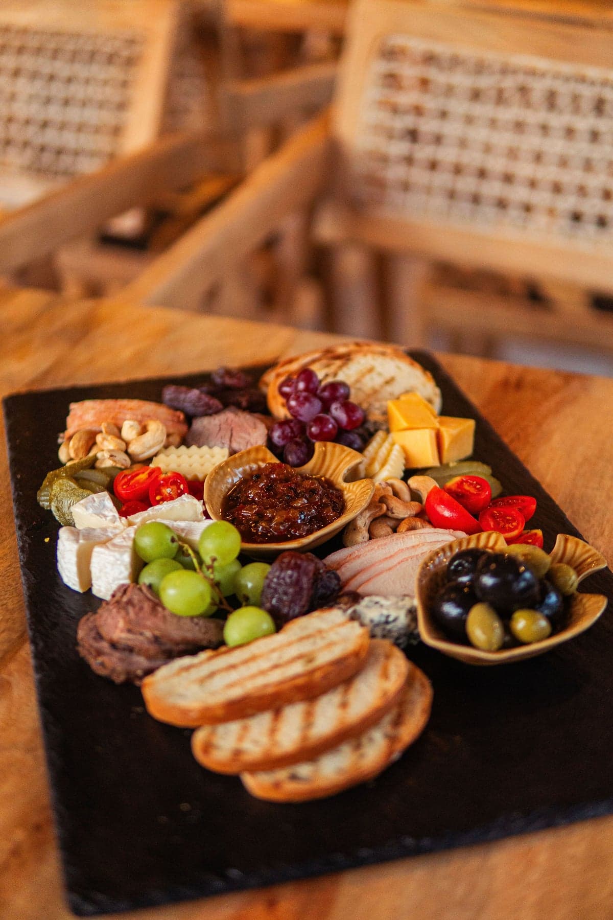 Restaurant & Bar - 5