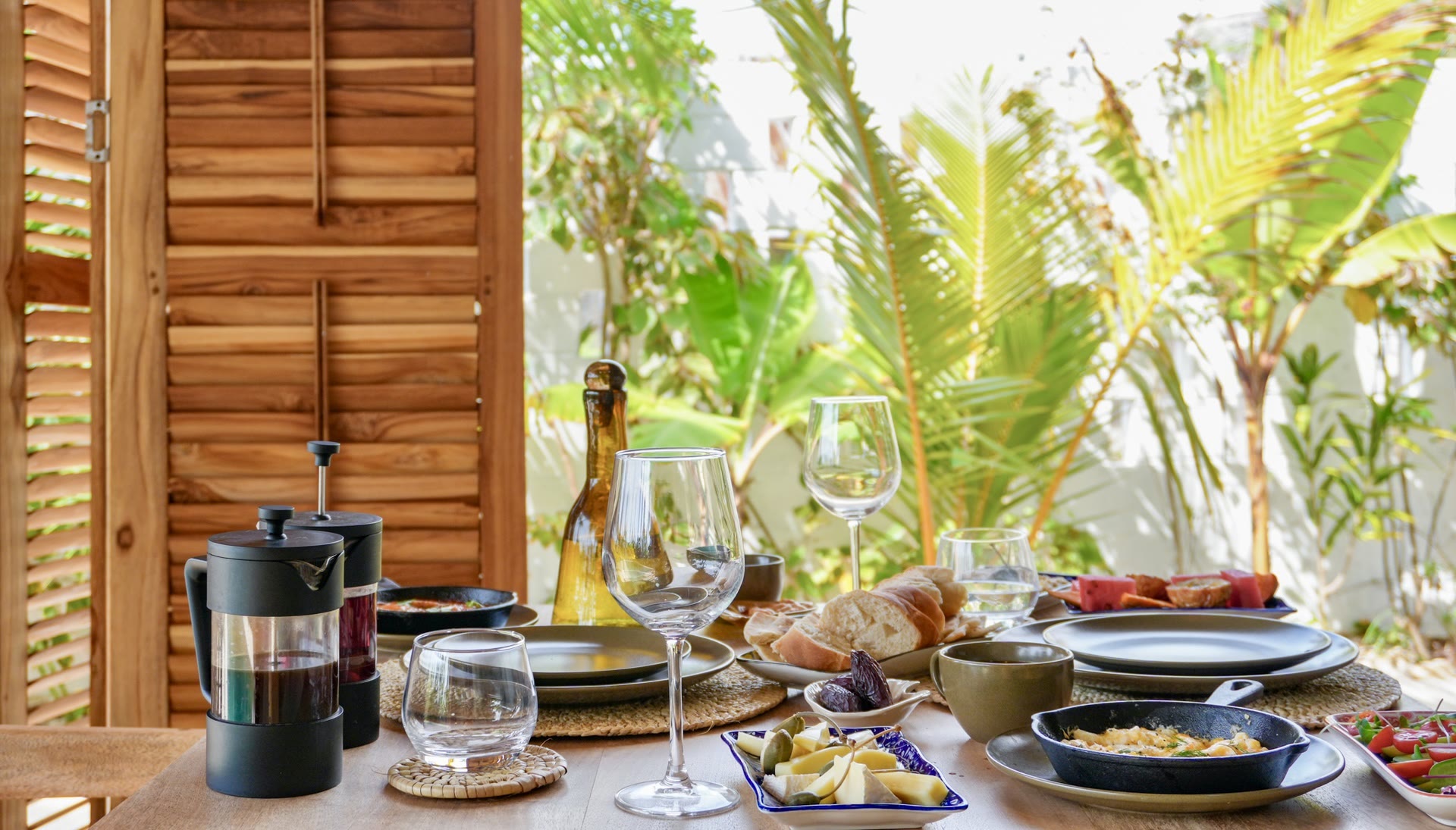 Restaurant Dining Experience